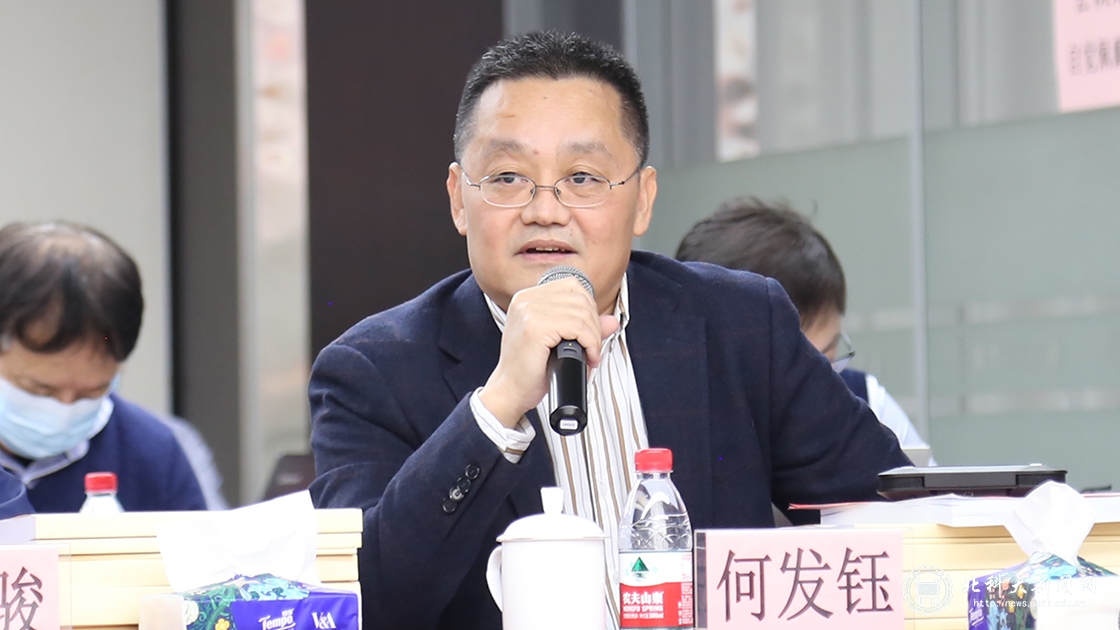 0d696c3cfa69e6d7fc44877b9f3a8cfa.jpg 何发钰照片.jpg